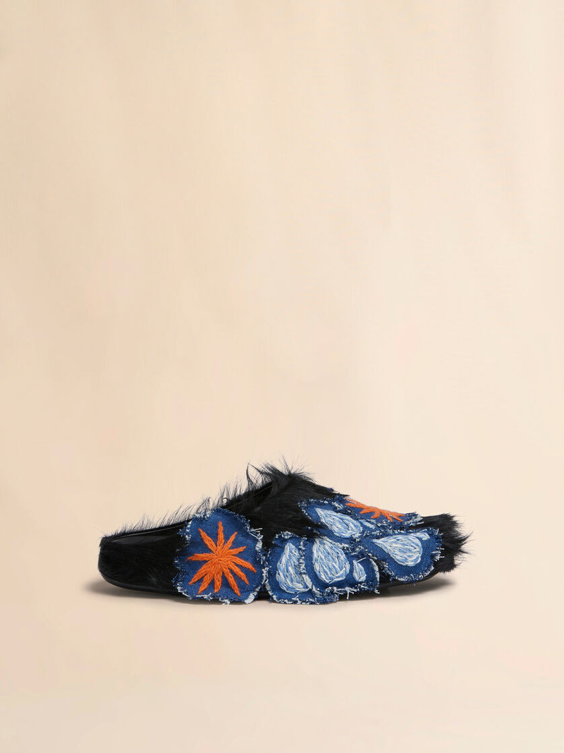 BLACK LONG HAIR CALFSKIN FUSSBETT SABOT 1