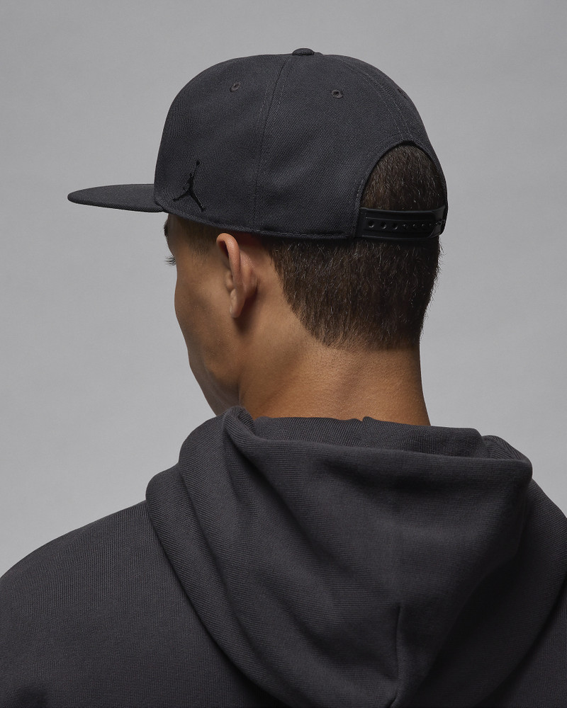 Jordan Air Jordan Pro Unstructured Flat Bill Hat outlook