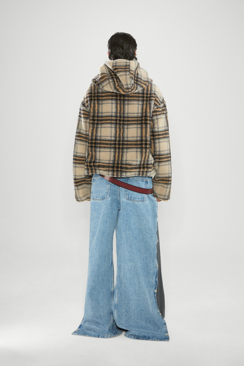 Insert Hood Fleece Pullover 5