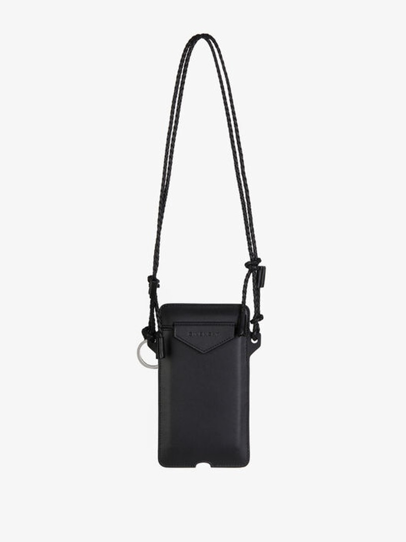 ANTIGONA IPHONE CASE COLLAR IN LEATHER 1