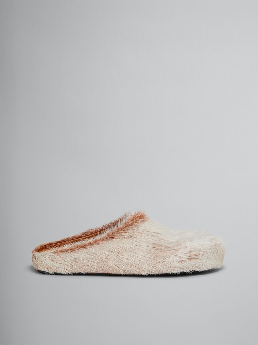 BEIGE LONG HAIR CALFSKIN FUSSBETT SABOT - 1