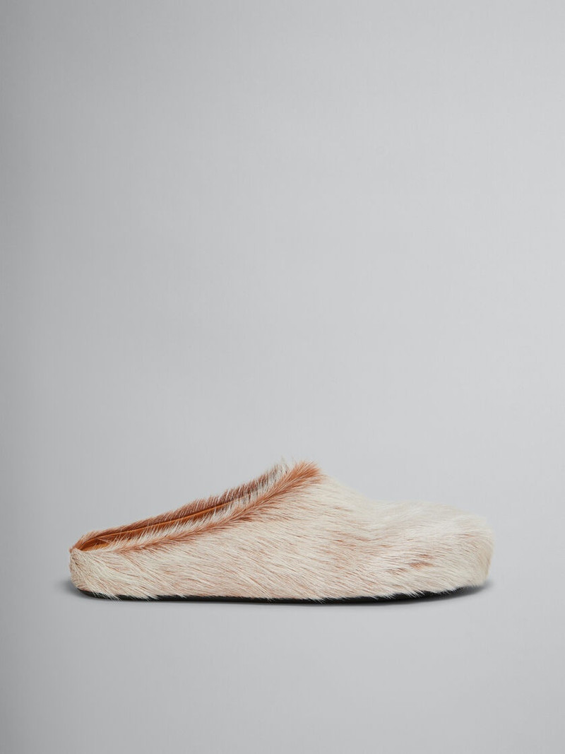 BEIGE LONG HAIR CALFSKIN FUSSBETT SABOT 1