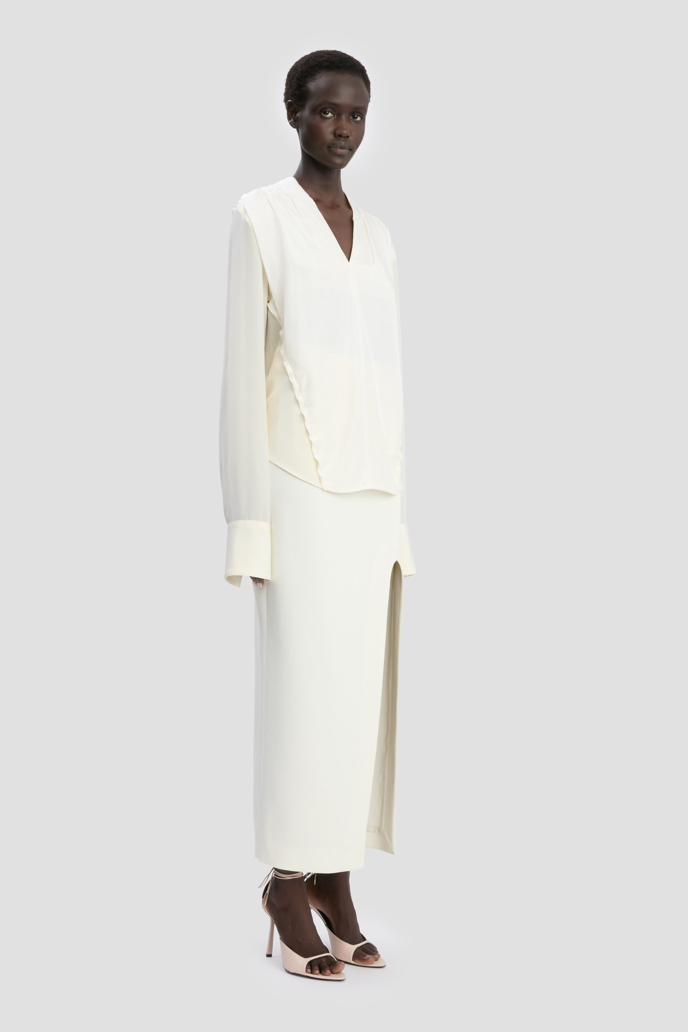 V-Neck Gathered Top In Ivory - 3