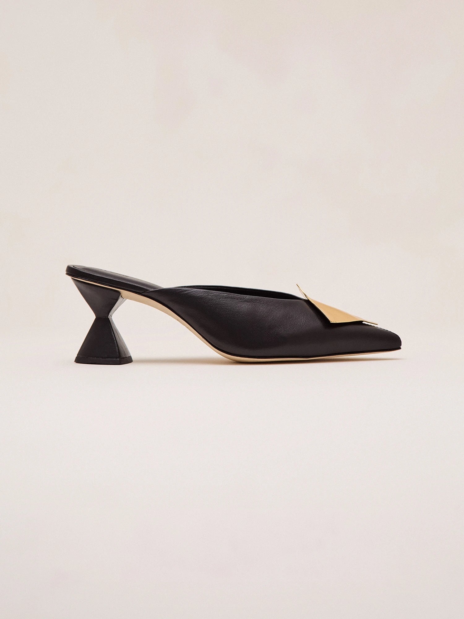 Madeline Mule - 3