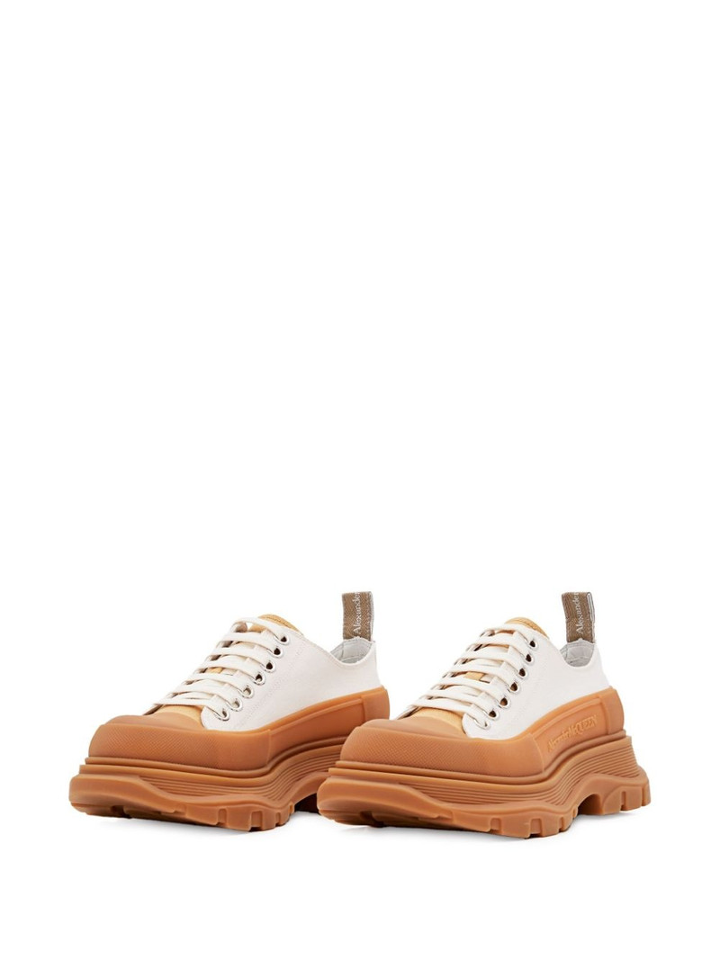 Alexander McQueen Tread Slick sneakers outlook