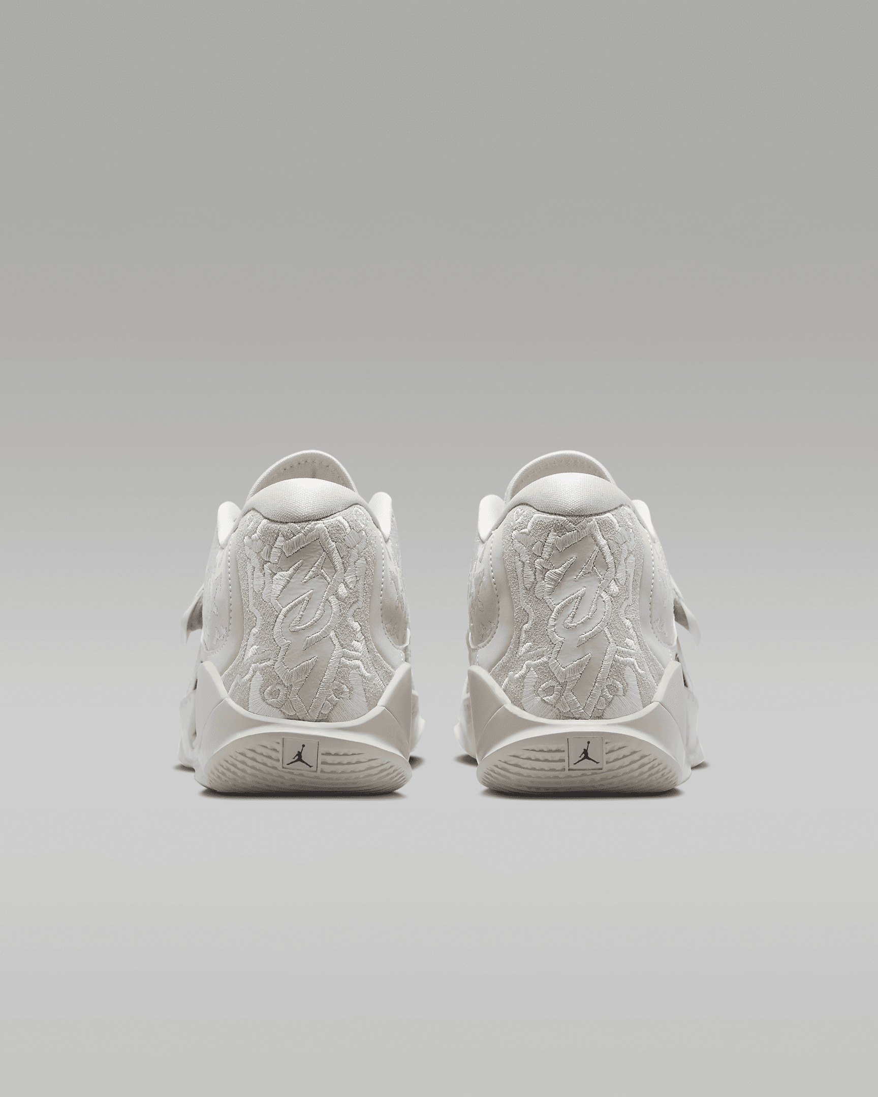 【NIKE】Zion 3 M.U.D. \"Light Bone\" SE Basketball Shoes Jordan Zion 3 SE M.U.D. Light Bone Men's - FN1714-040/FN1778