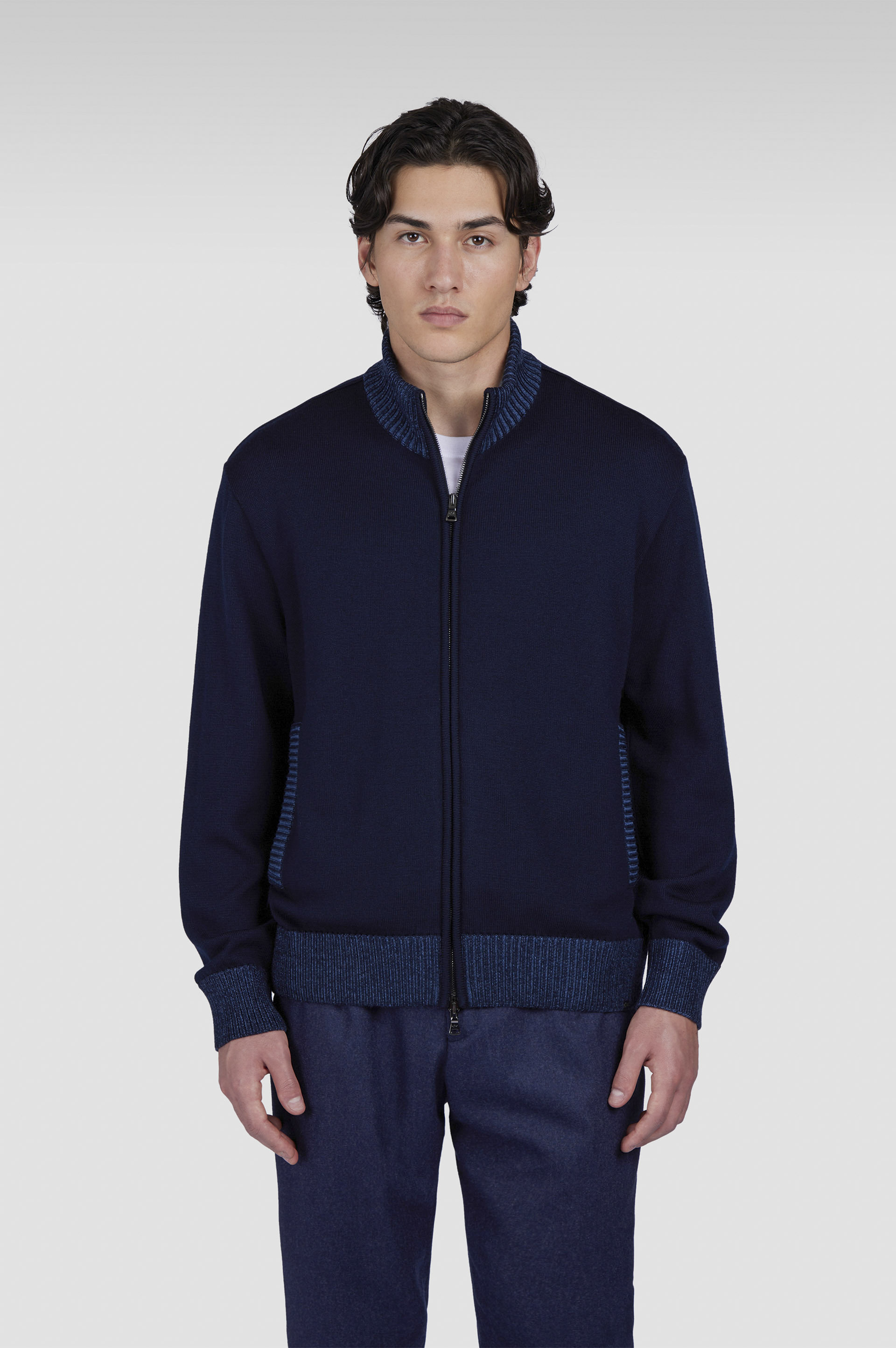 SOFT COOL TOUCH WOOL SWEATER WITH ZIP CLOSURE - 6
