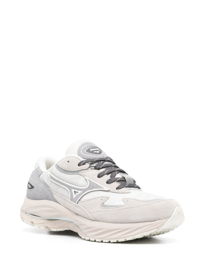 Mizuno Wave Rider sneakers outlook