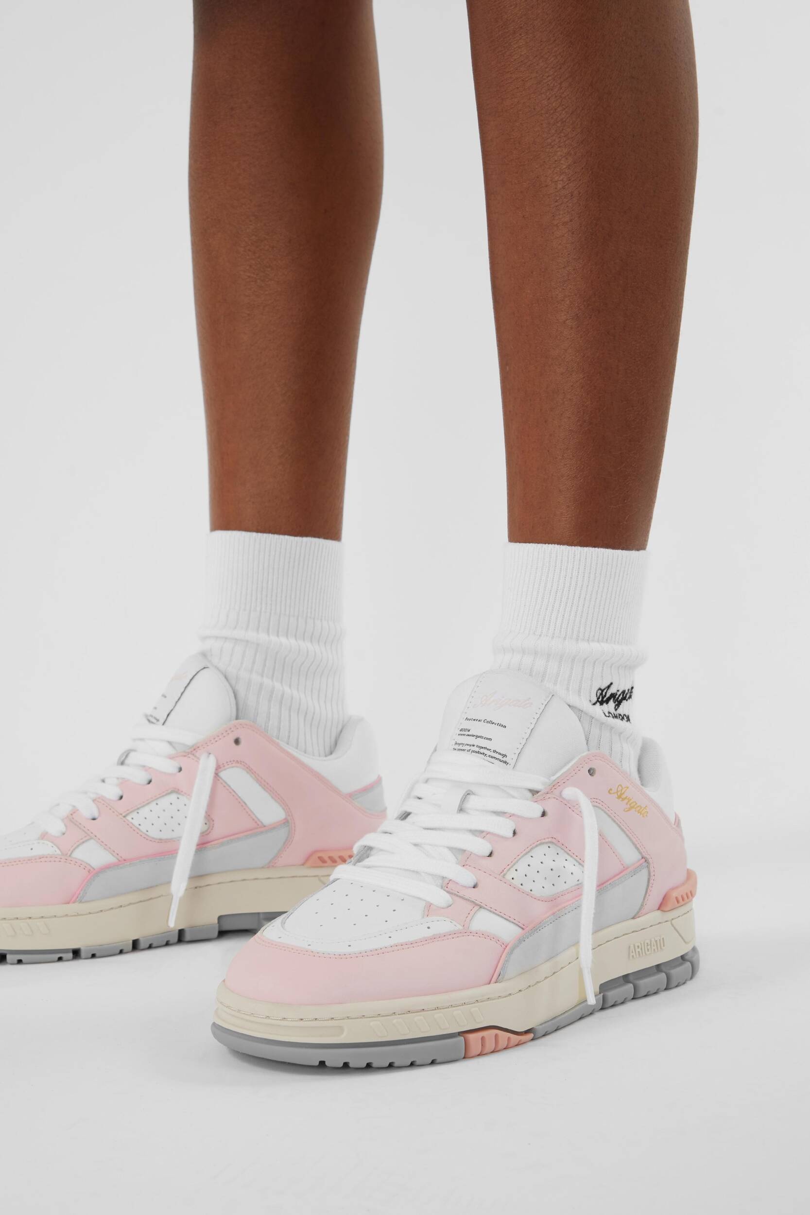 スニーカー AXEL ARIGATO Woman Sneakers White F3040002 WHITE/LT PINK White & Pink Onyx Sneakers by Axel Arigato on Sale