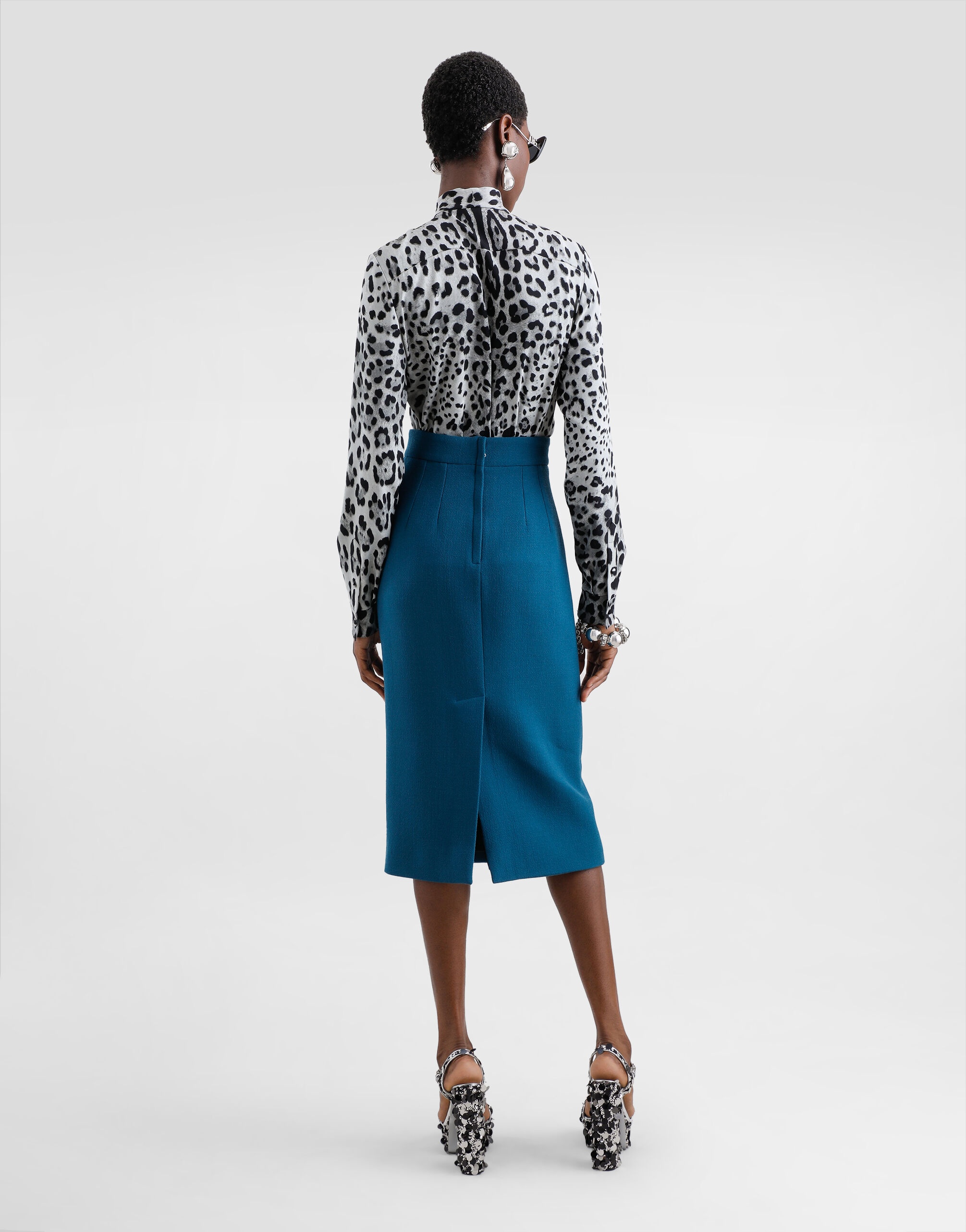 Leopard-print charmeuse shirt with pussy-bow - 3