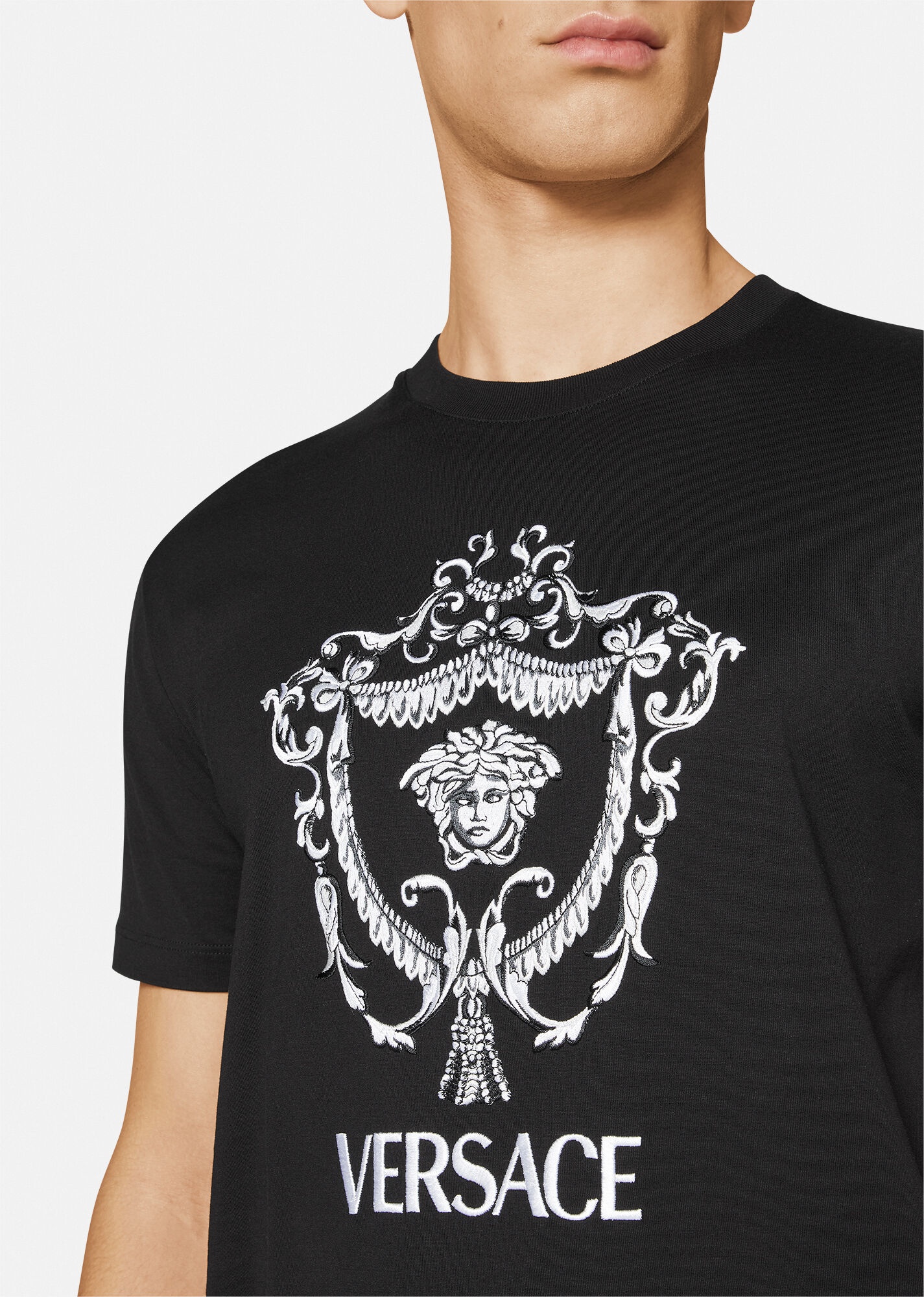 Embroidered Medusa T-Shirt - 5