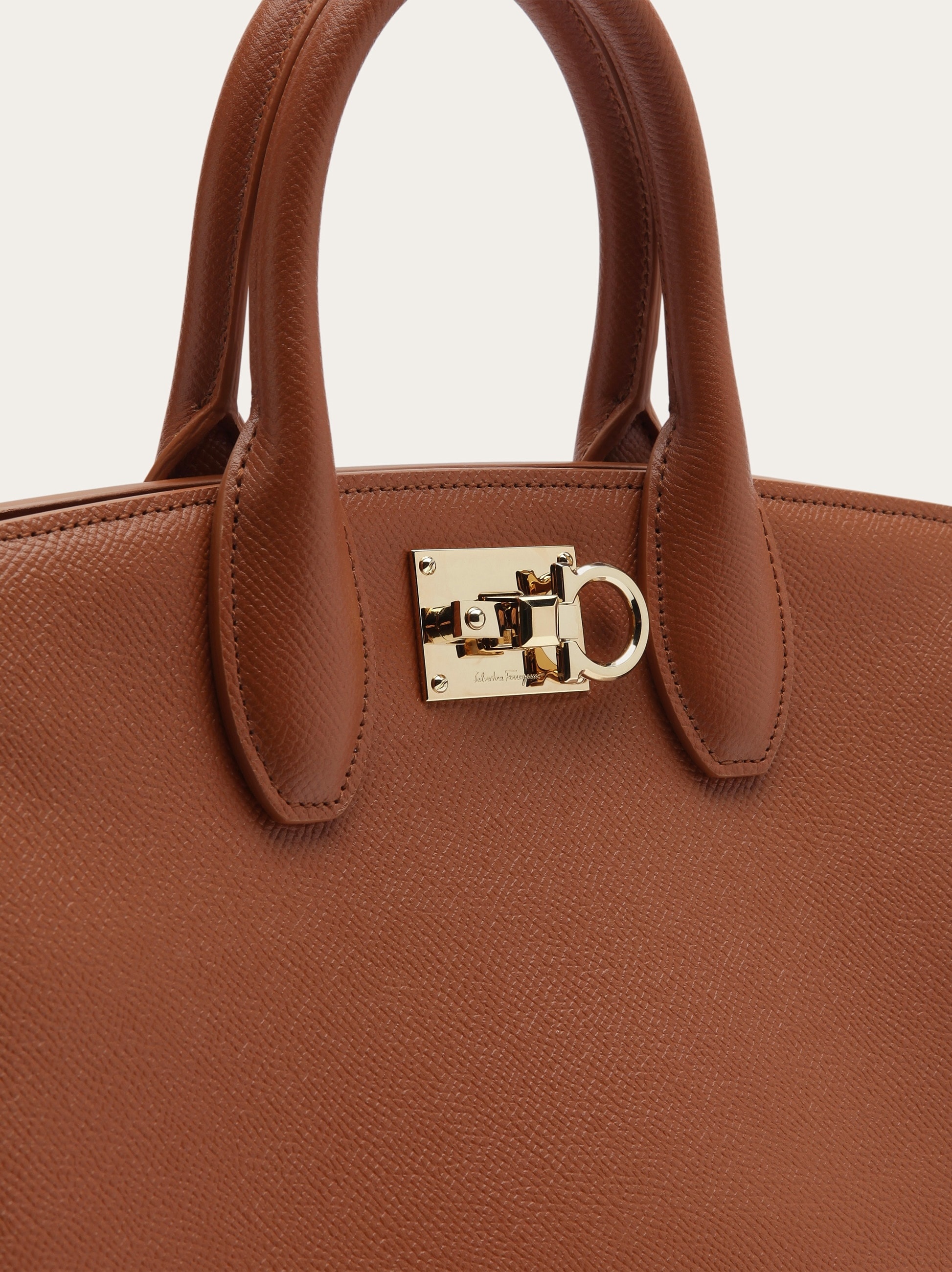 Ferragamo Studio Box bag (M) - 8