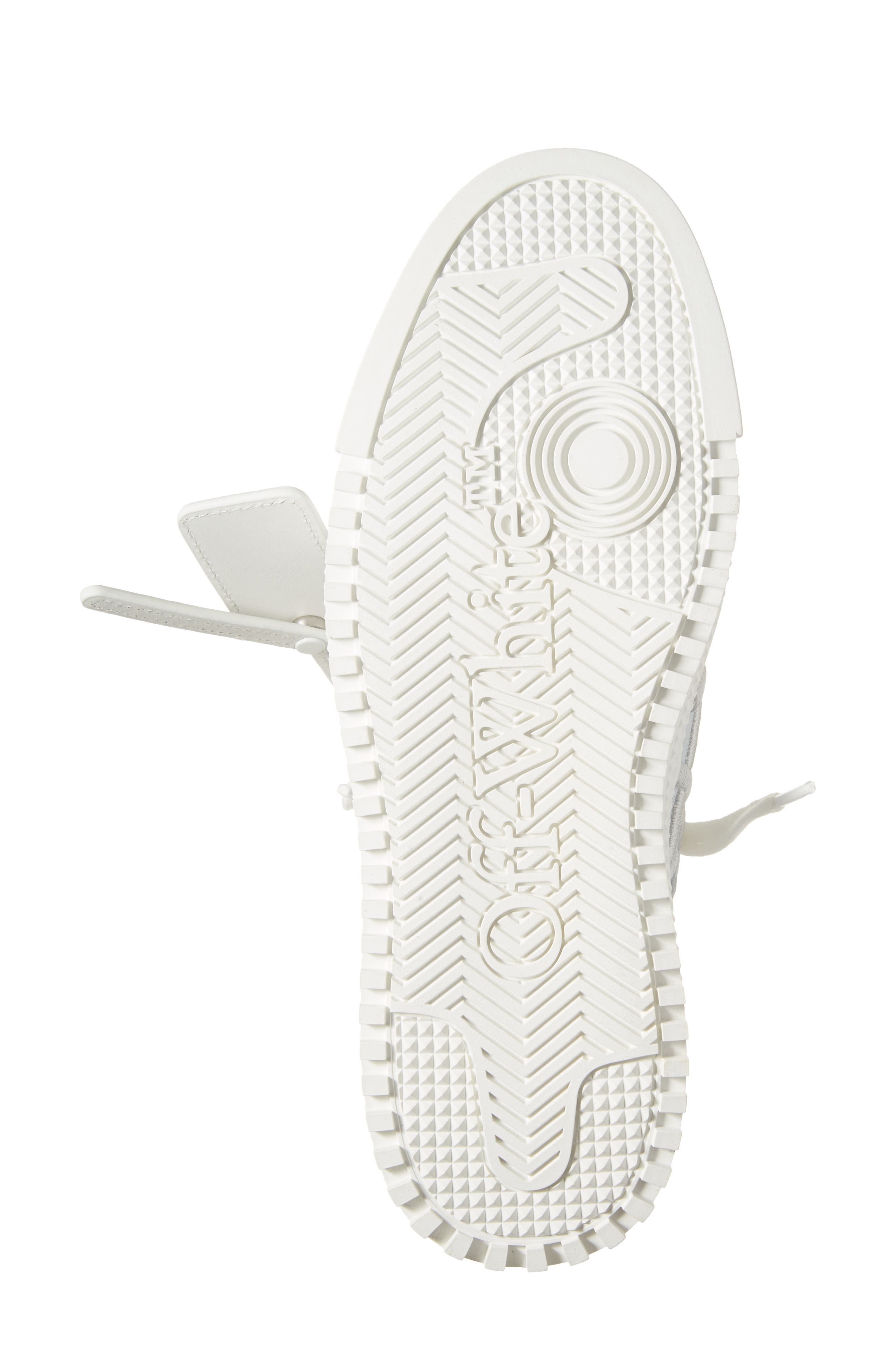 Off-White Off Court 3.0 Low Top Sneaker in White - 6