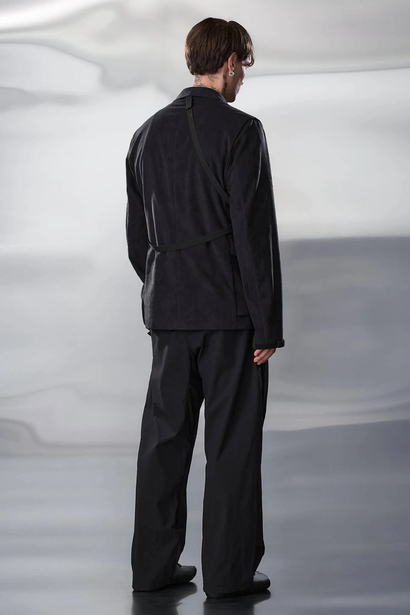 J29-TO Scrim Laced Ultra-Microfiber Blazer Black 5