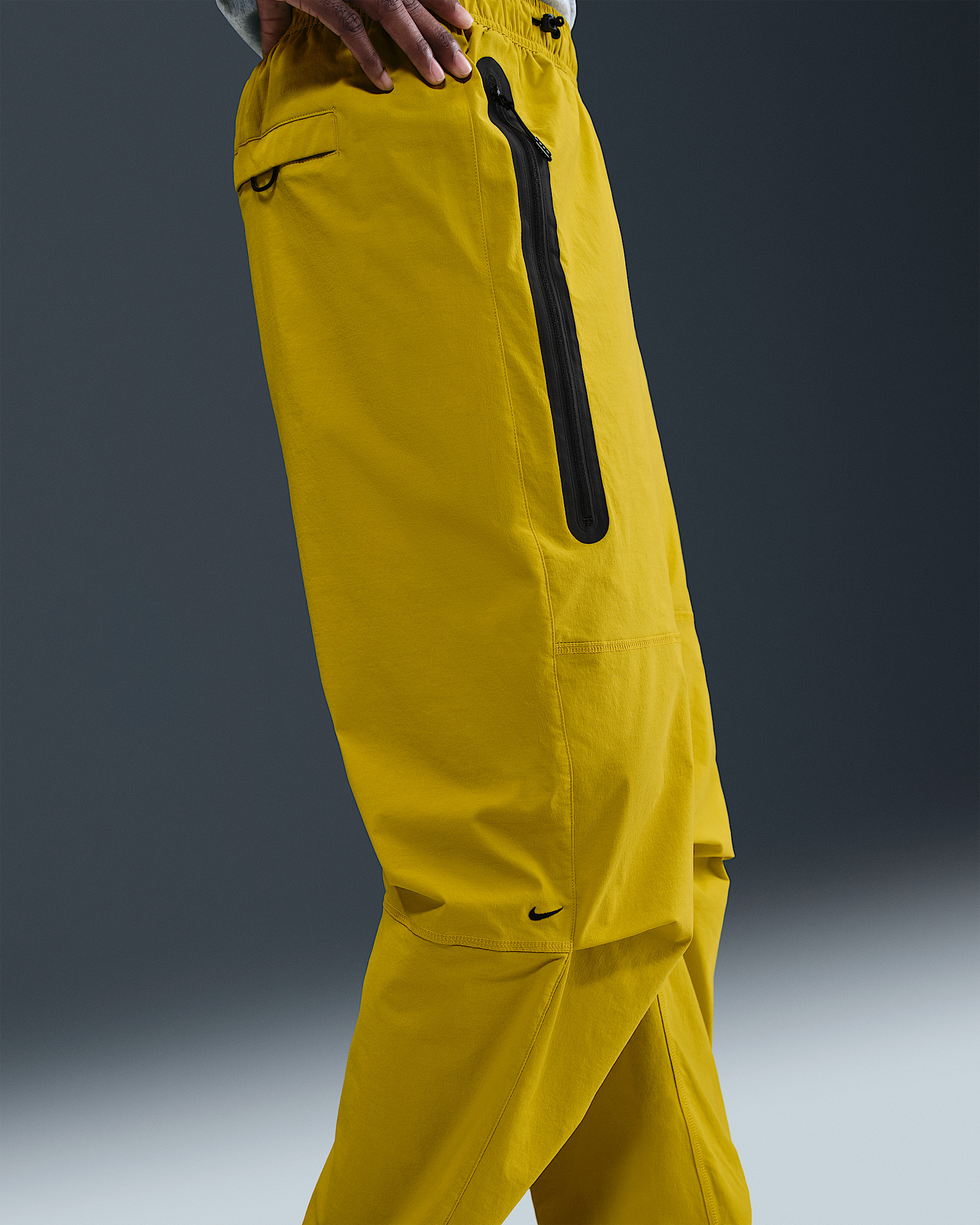 Nike Tech Men's Woven Oversized Pants - 3