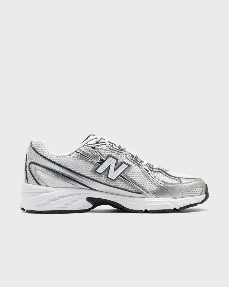 New Balance 740 outlook