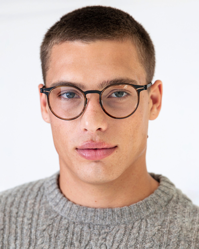 illesteva Great Jones Titanium Optical outlook