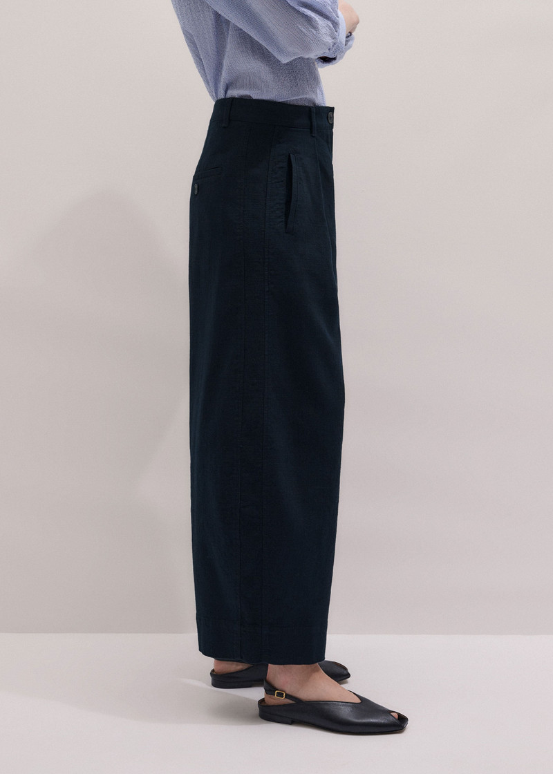 Pleat Barrel Pant 5