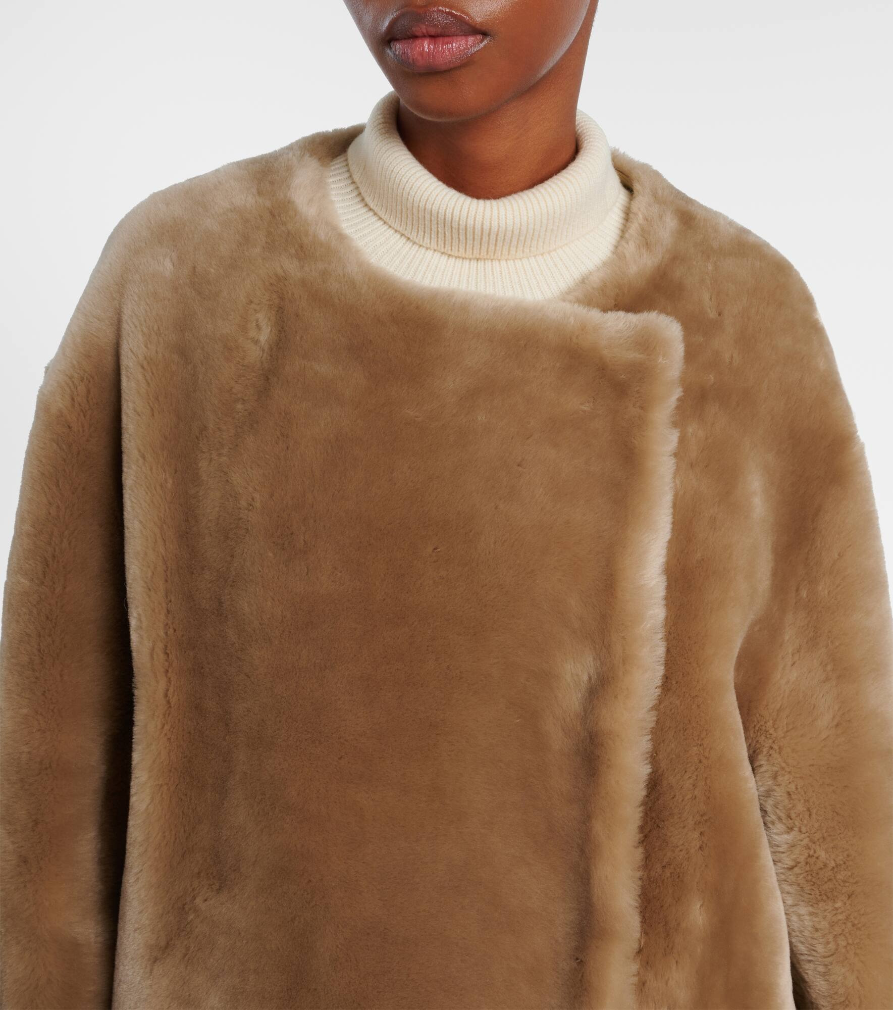 Shearling coat - 4