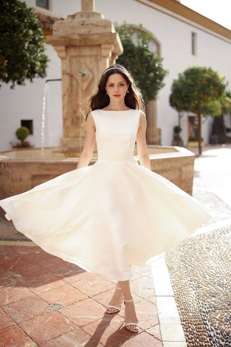 Violetta A line Midi Dress 3