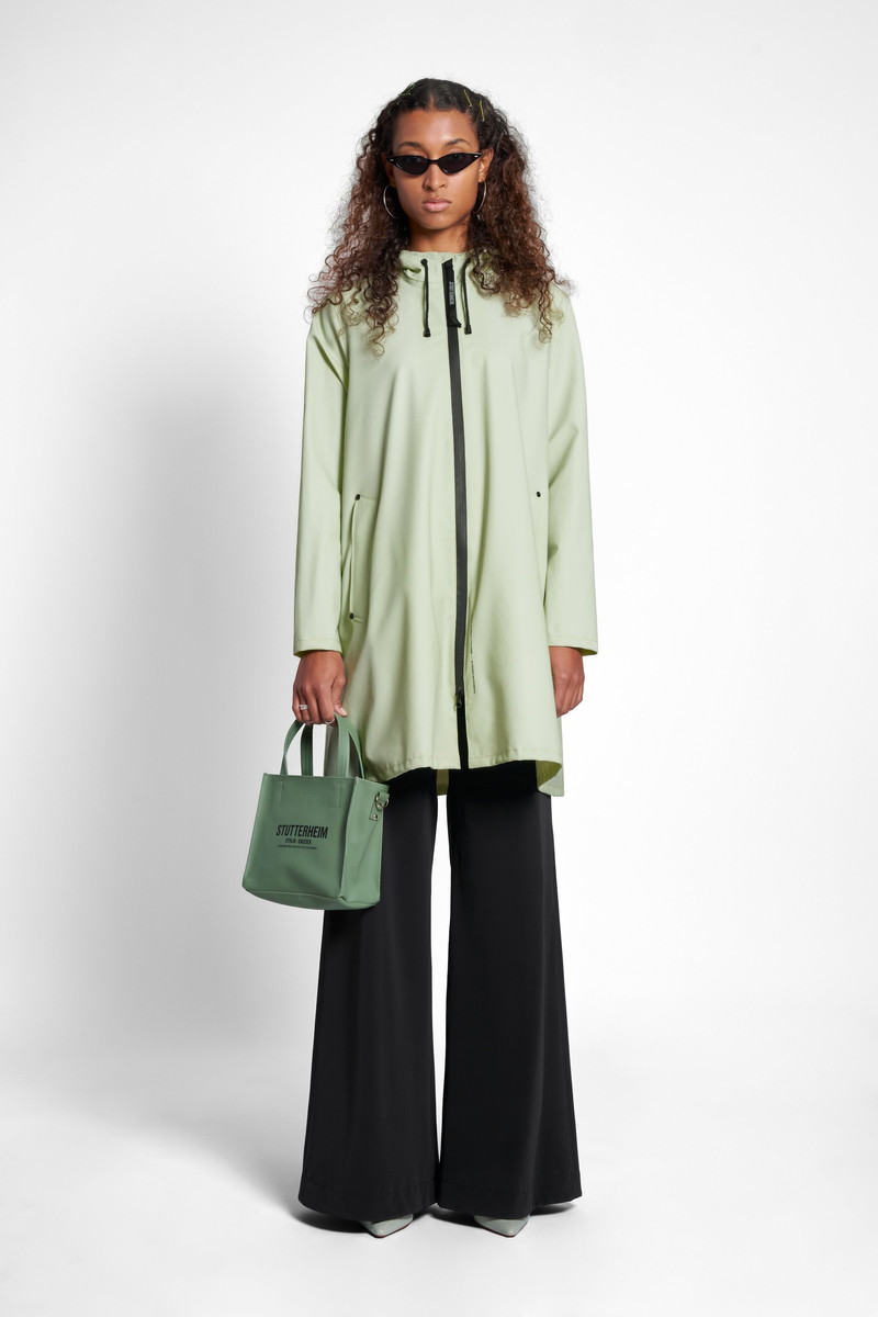 Stutterheim Mosebacke Lightweight Zip Raincoat Seafoam Green outlook