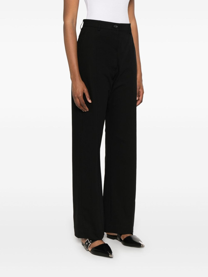high-waisted trousers 3