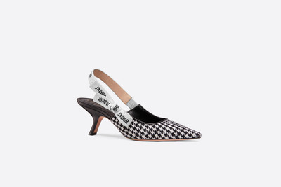 Dior J'Adior Pump outlook