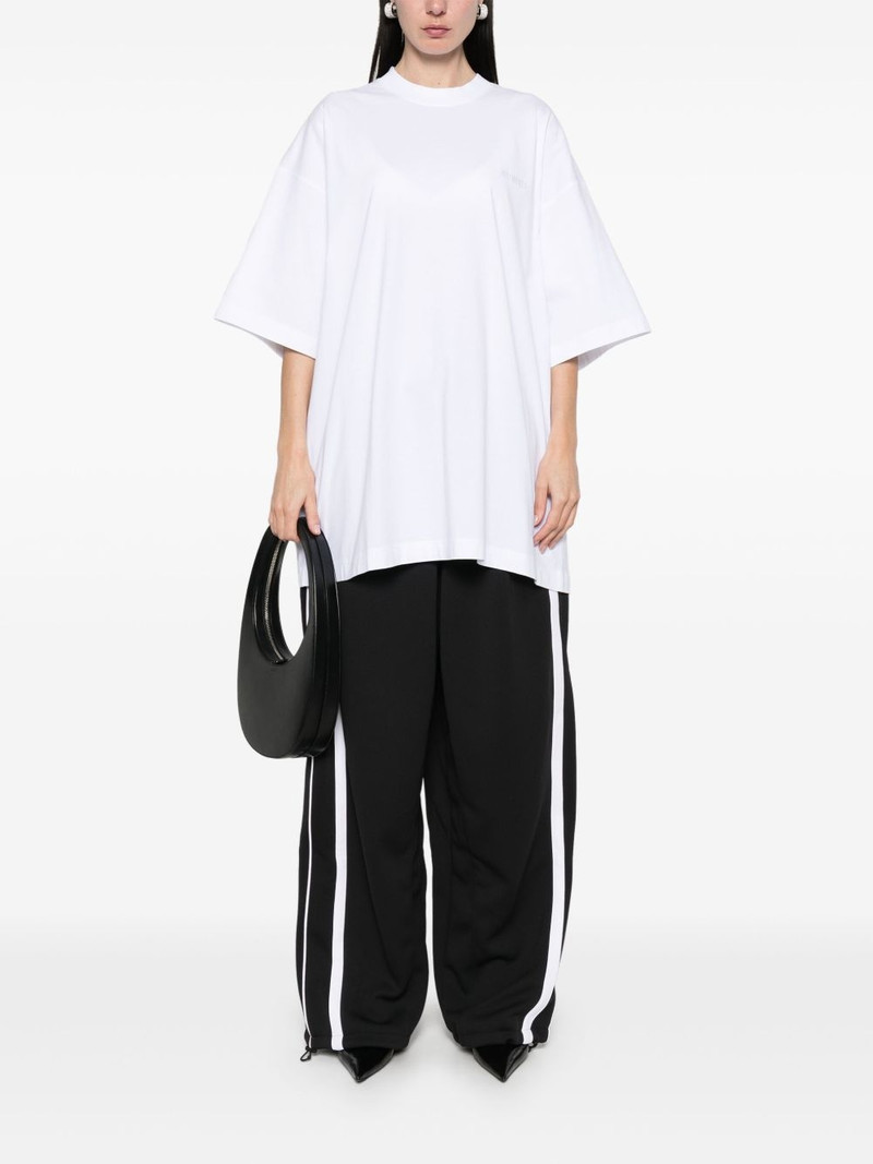 VETEMENTS logo-embroidered T-shirt outlook