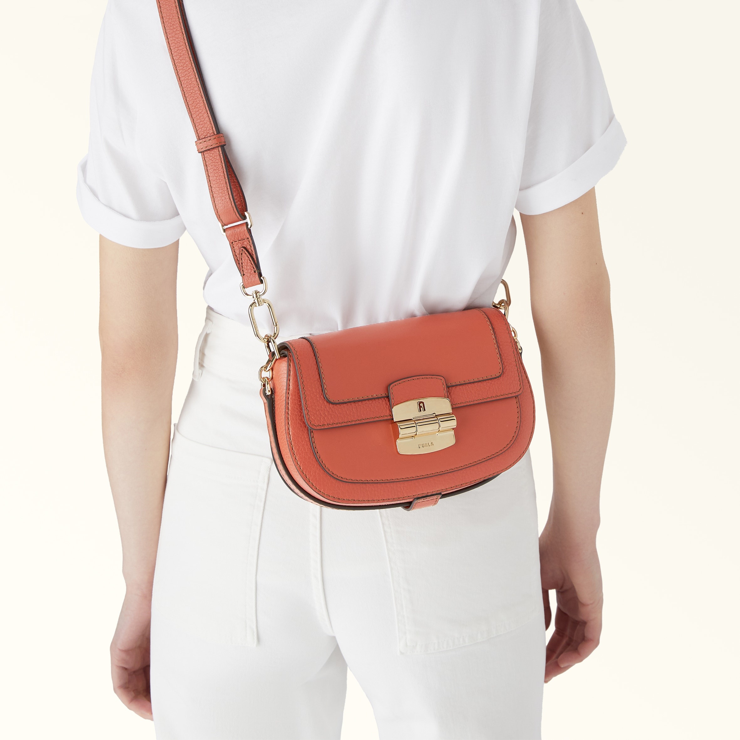 Furla Club 2 - 7