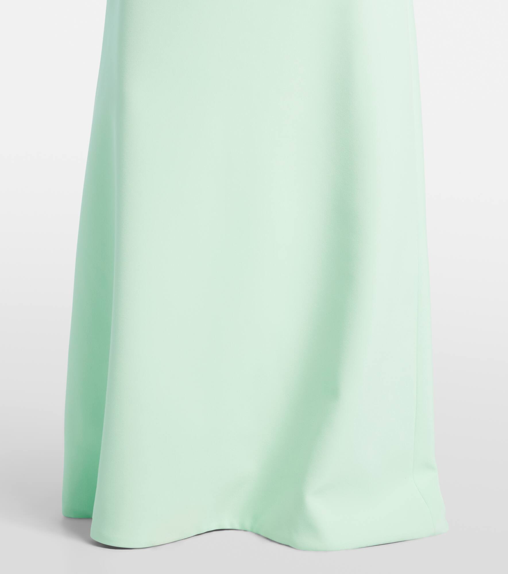 Priscilla embellished crêpe gown - 6