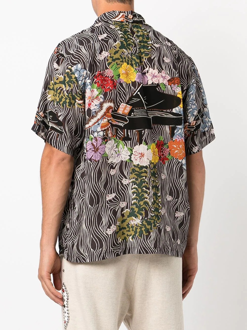 graphic-print revere shirt - 4