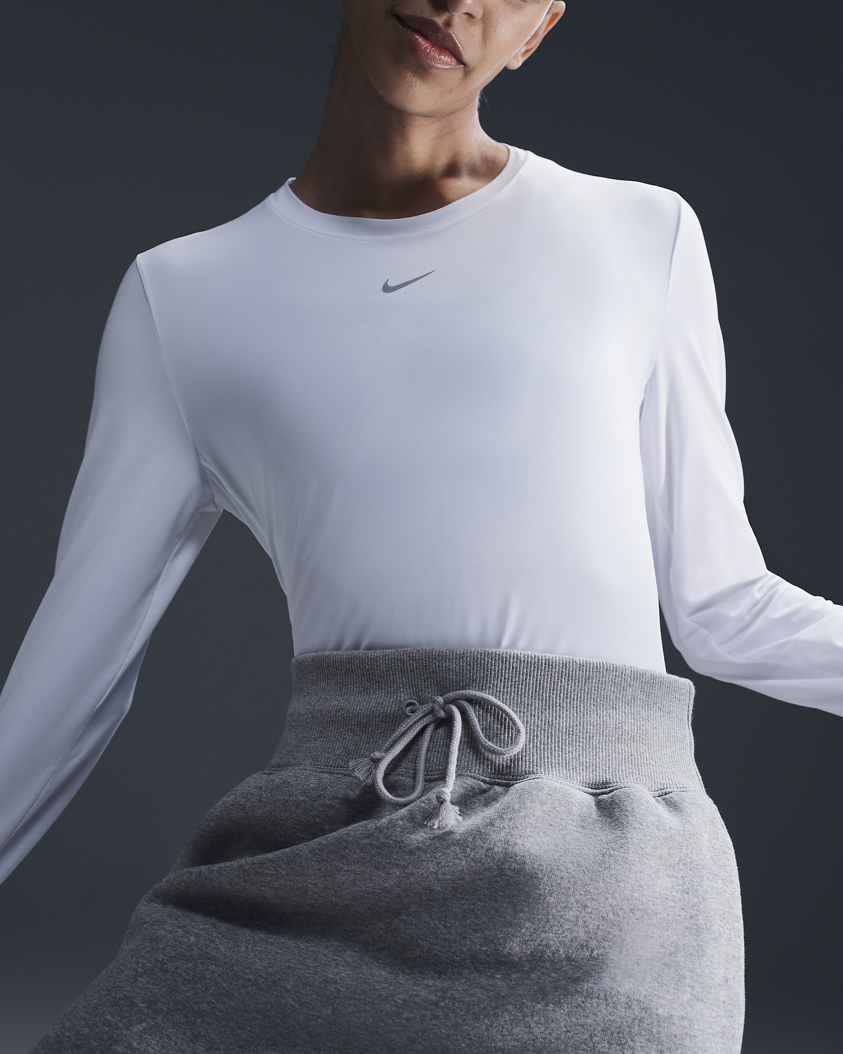 Nike One Classic Women's Dri-FIT Long-Sleeve Top - 2