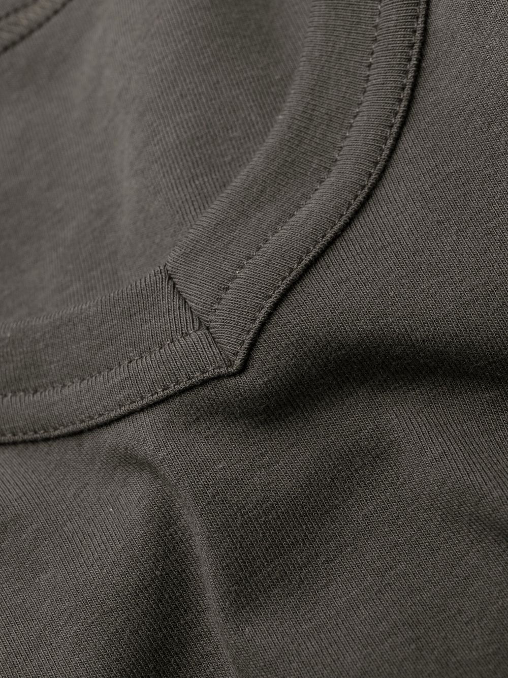 V-neck short-sleeve T-shirt - 3