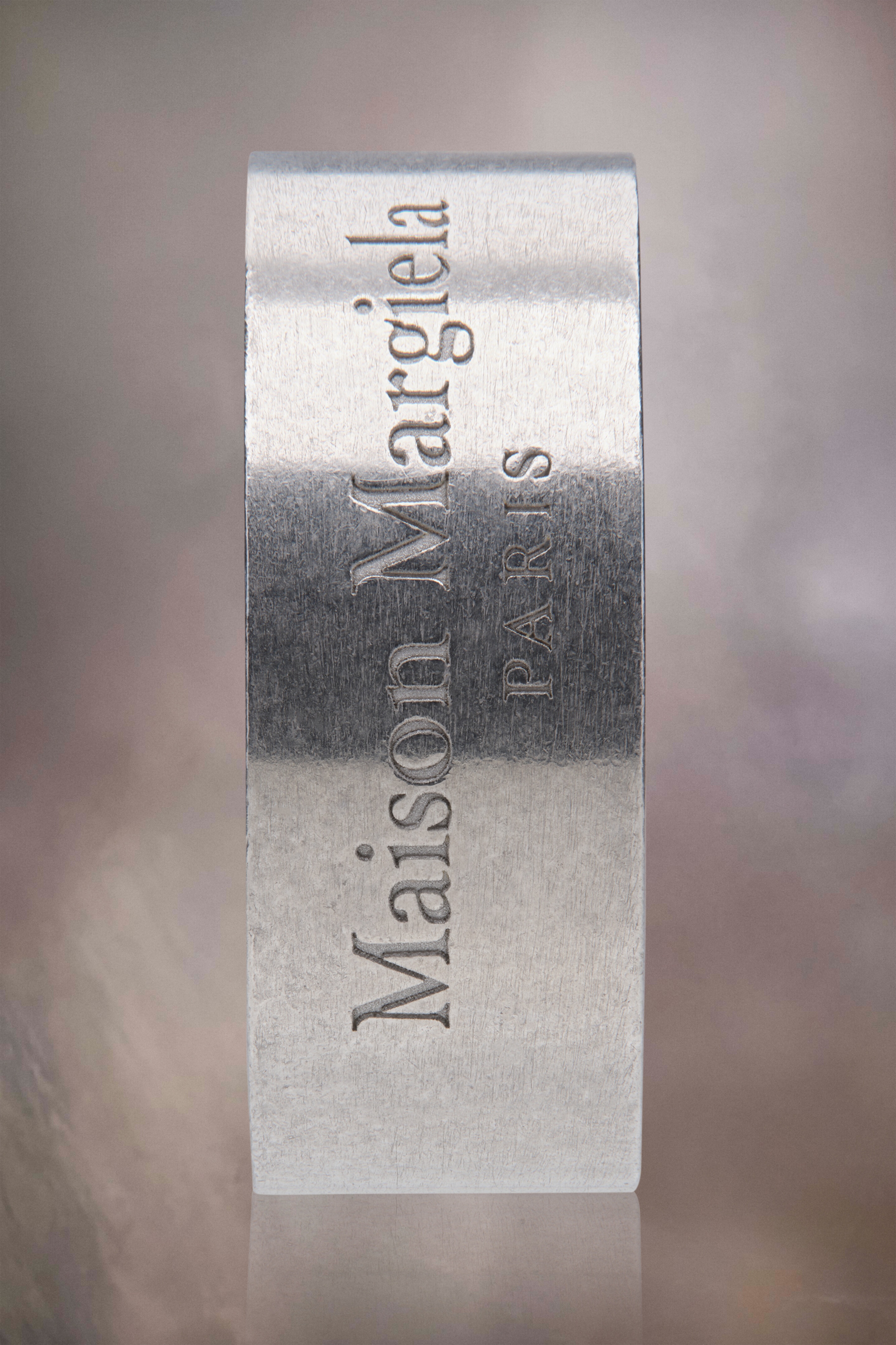 Logo ring - 1