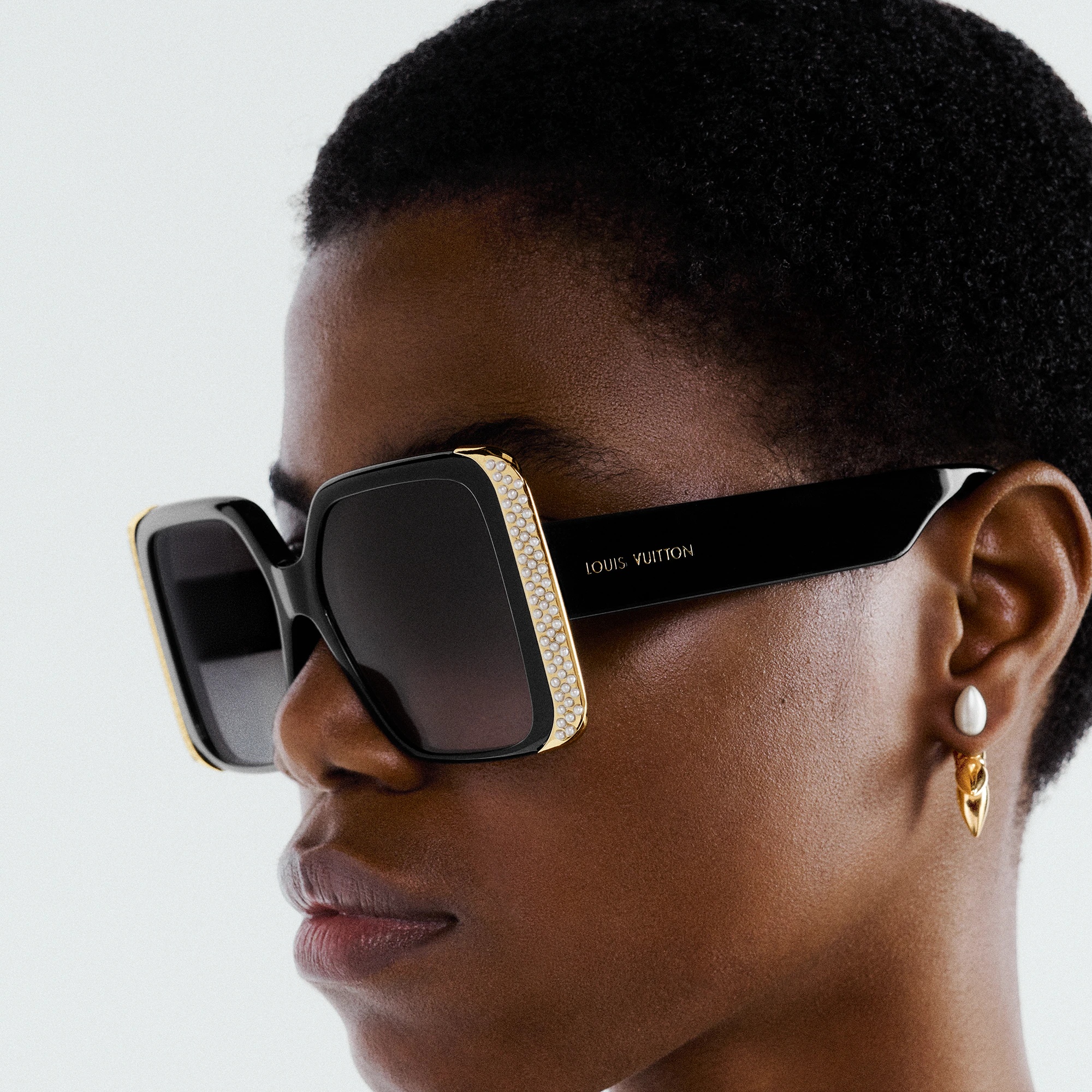 LV Moon Pearl Square Sunglasses - 9