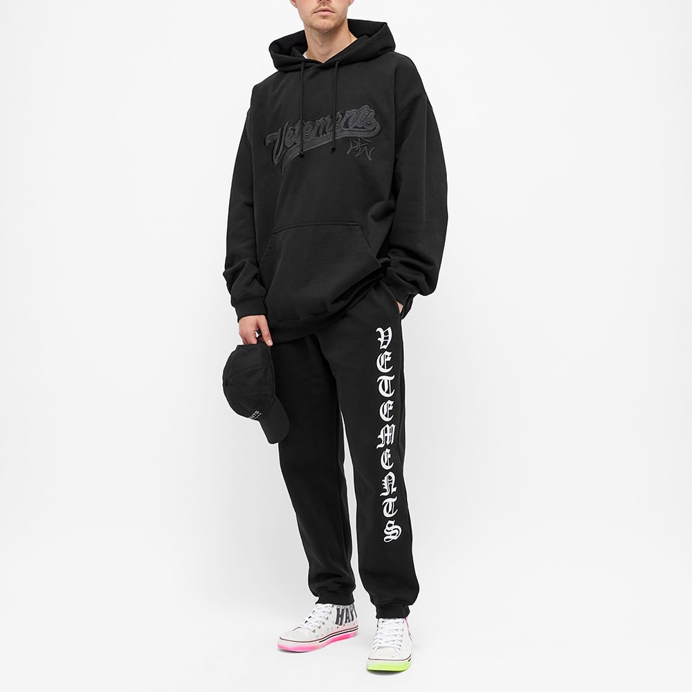 VETEMENTS Gothic Font Sweat Pant - 7