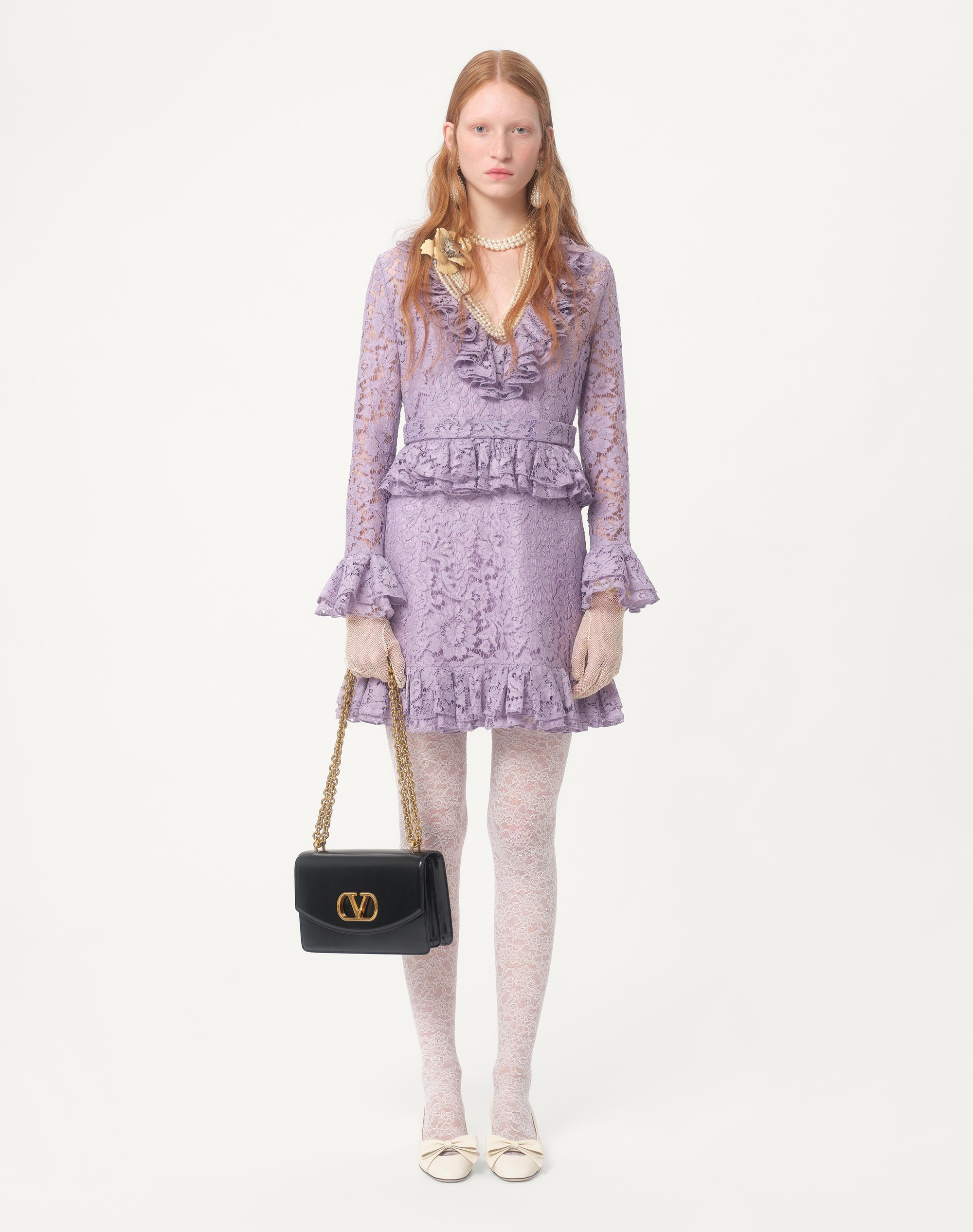 SHORT DRESS IN HEAVY LACE - 2