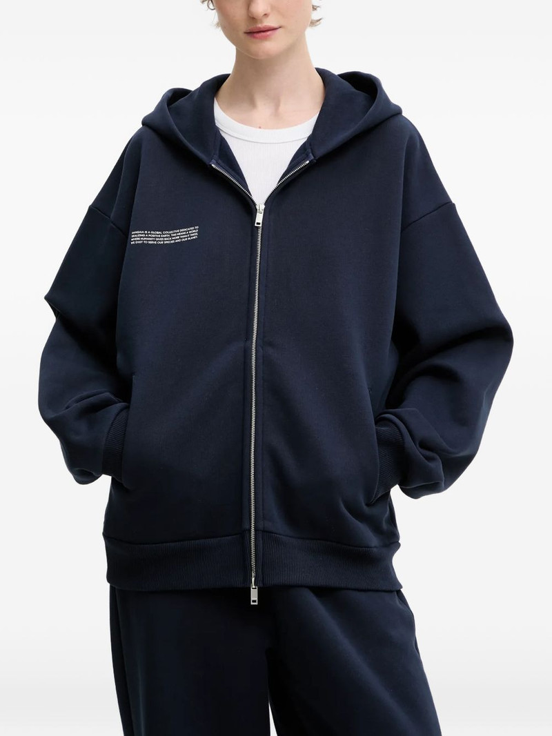 zip-up hoodie 4