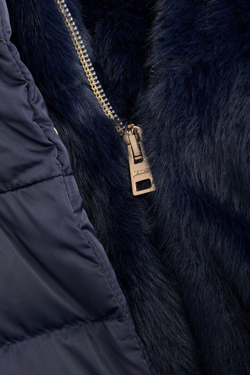 Herno Quilted Hooded Shell and Faux fur Gilet - 5