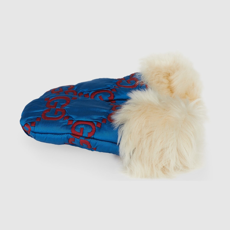 GUCCI Quilted GG nylon mittens outlook