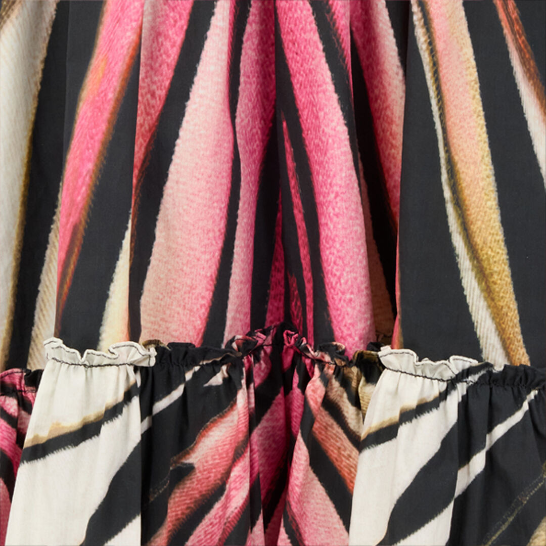 Dress With Ray Of Pink Print - 5