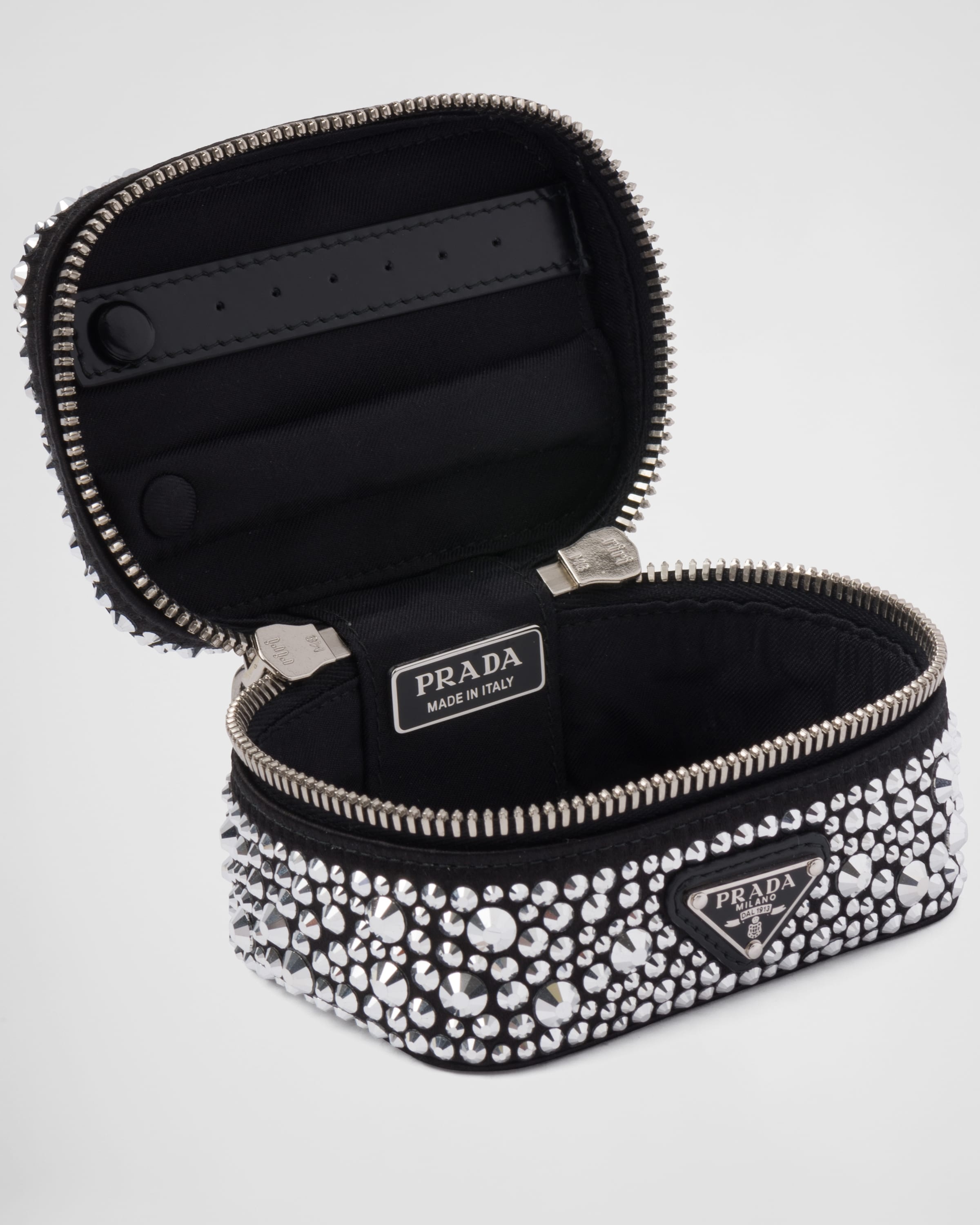 Satin jewelry beauty case with crystals - 3