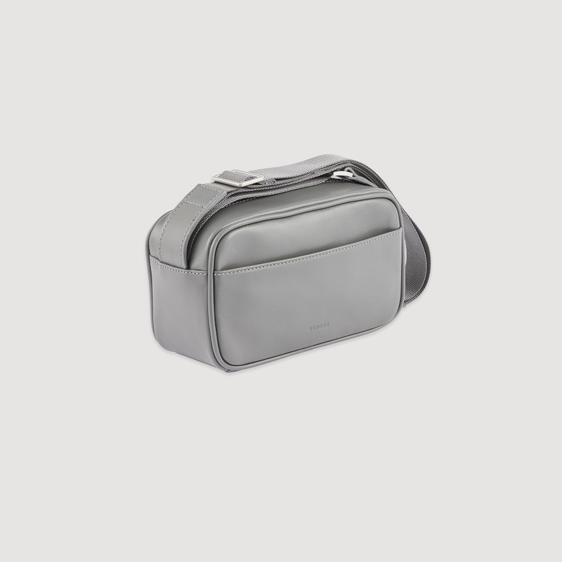 Small smooth leather bag 3