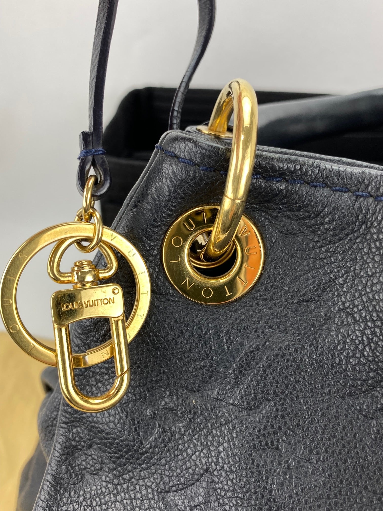 LOUIS VUITTON Artsy MM Monogram Empreinte Infini Blue Tote Hand Bag M93448 Pre owned - 8
