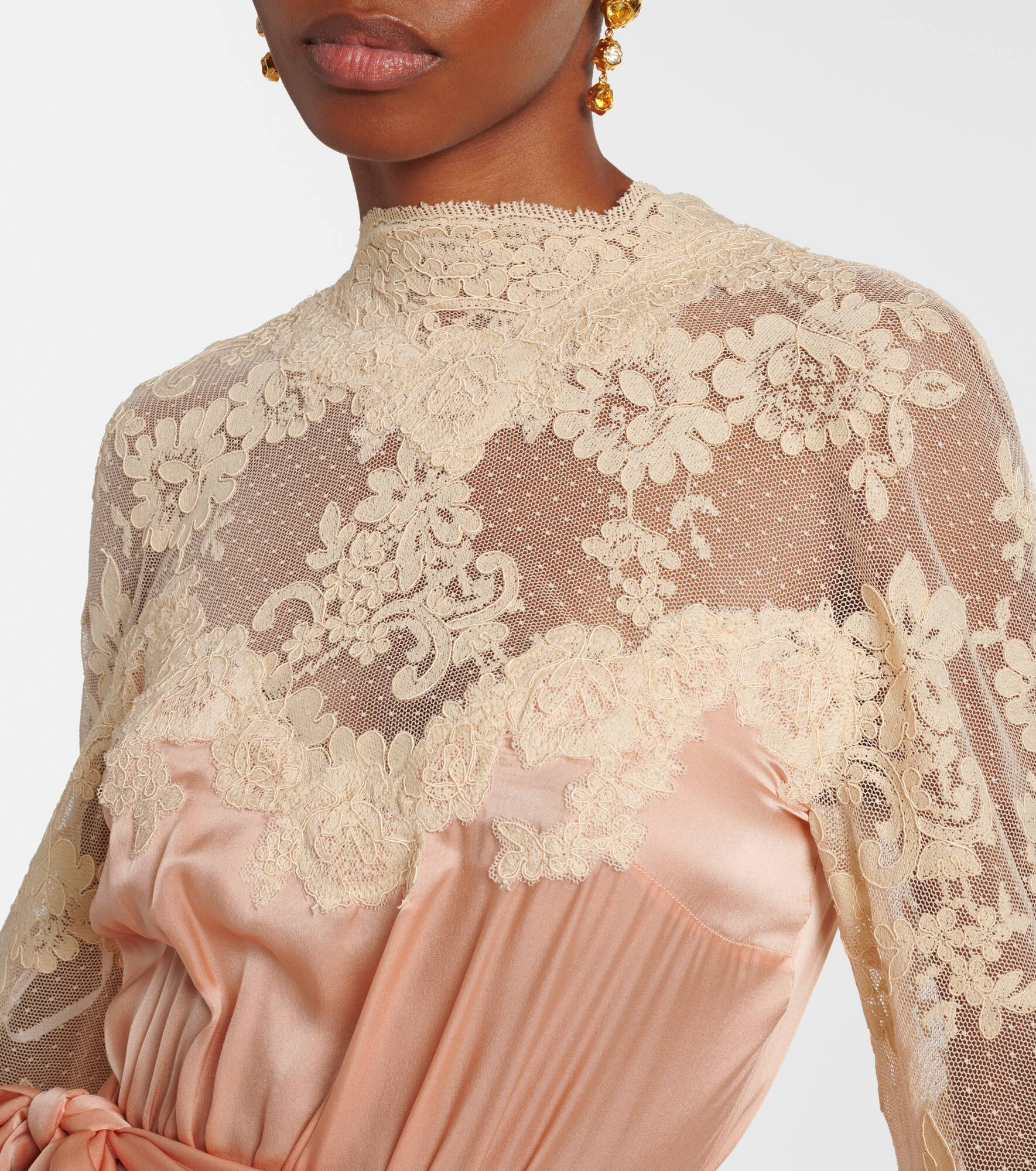 Hypnotic silk satin and lace gown - 4