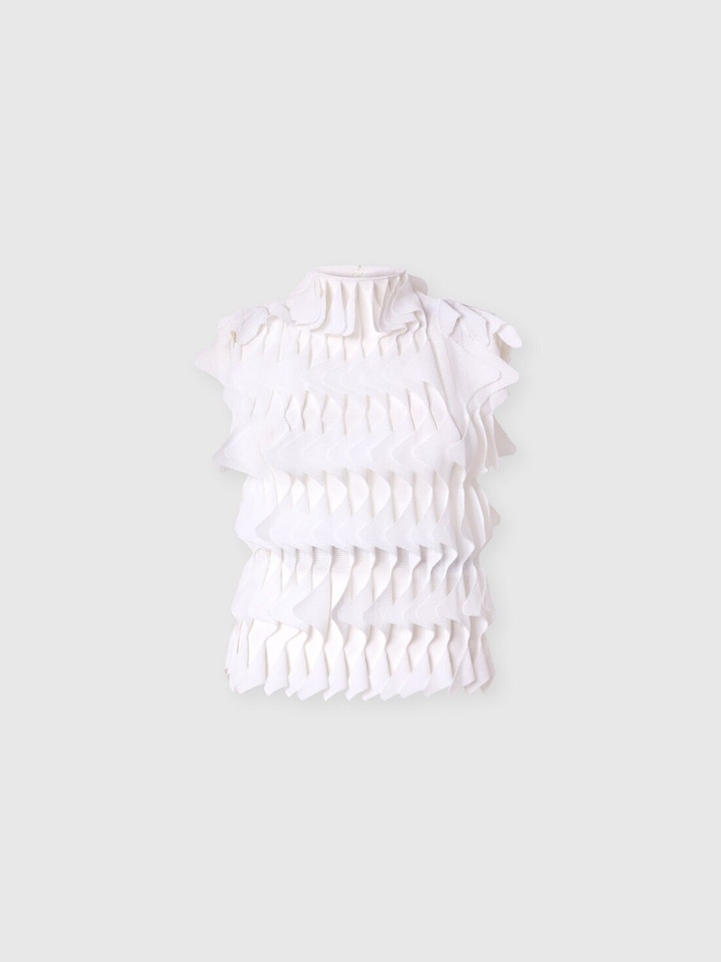 Sleeveless top with ruffles 1