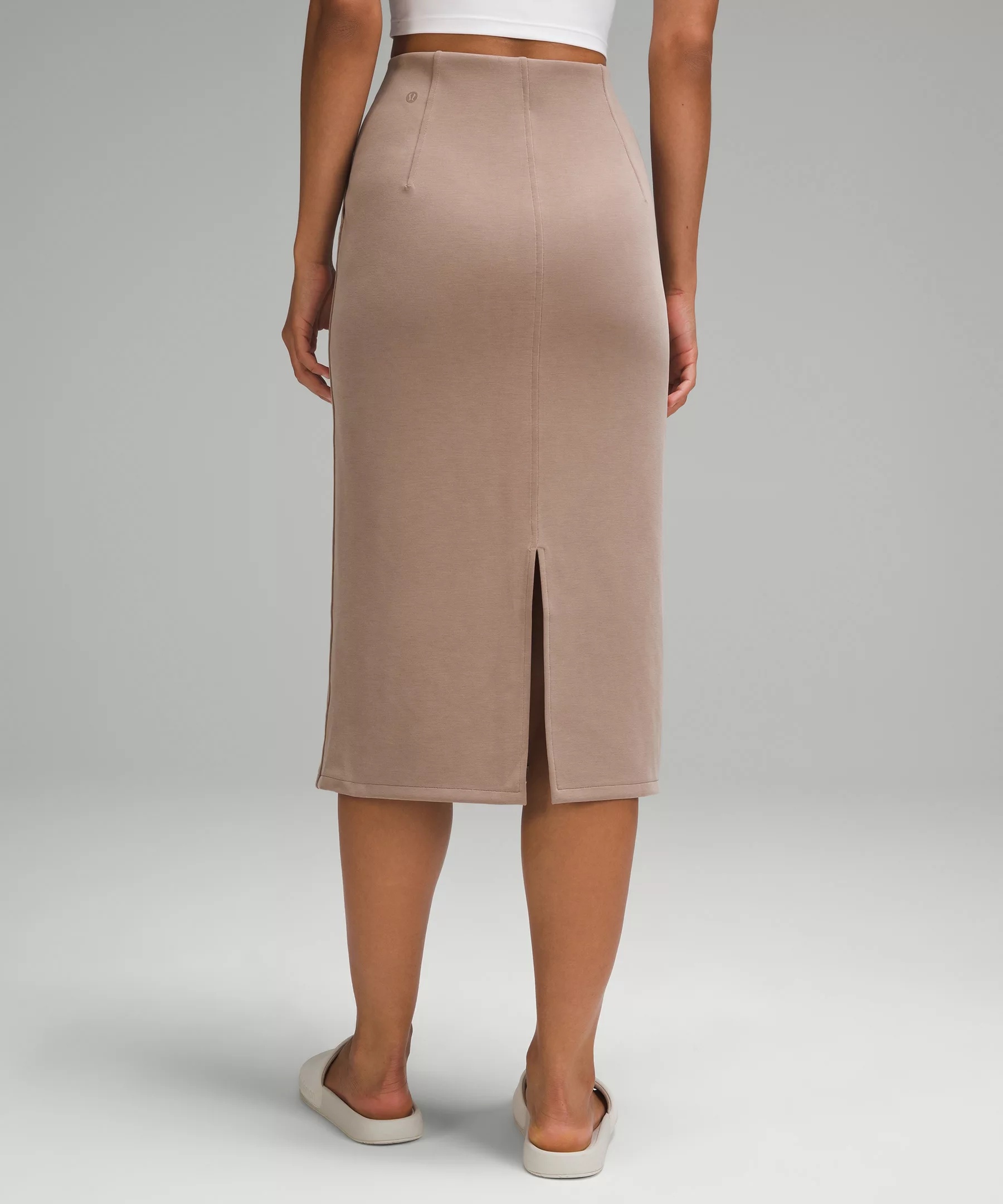 Softstreme High-Rise Midi Skirt - 3