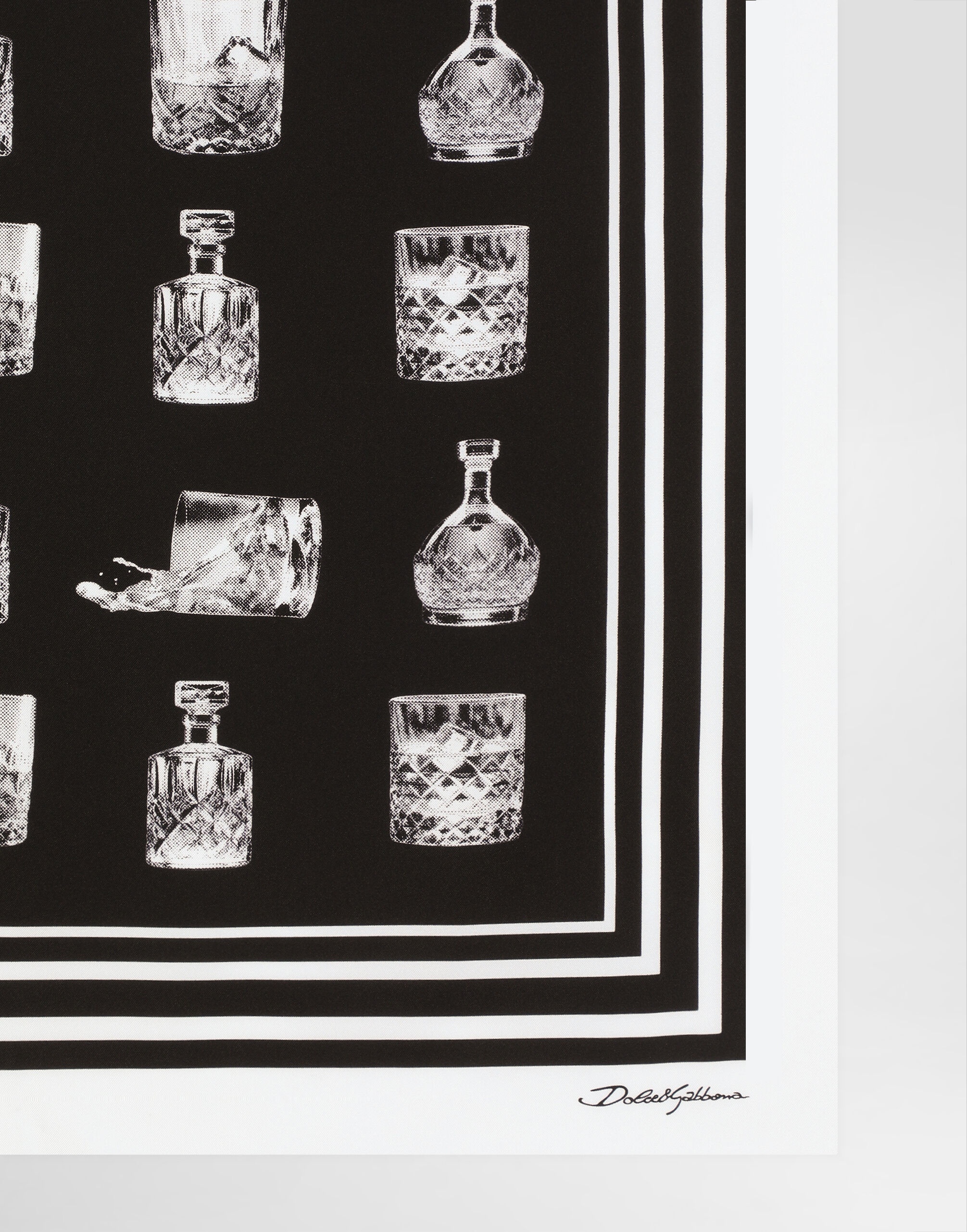 Silk scarf with liquor print - 2