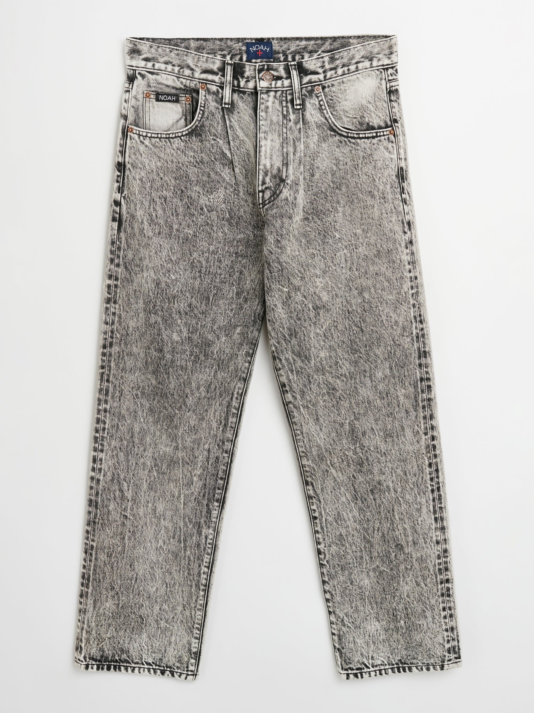 Noah NOAH ACID WASH PLEATED JEANS BLACK | tresbien | REVERSIBLE