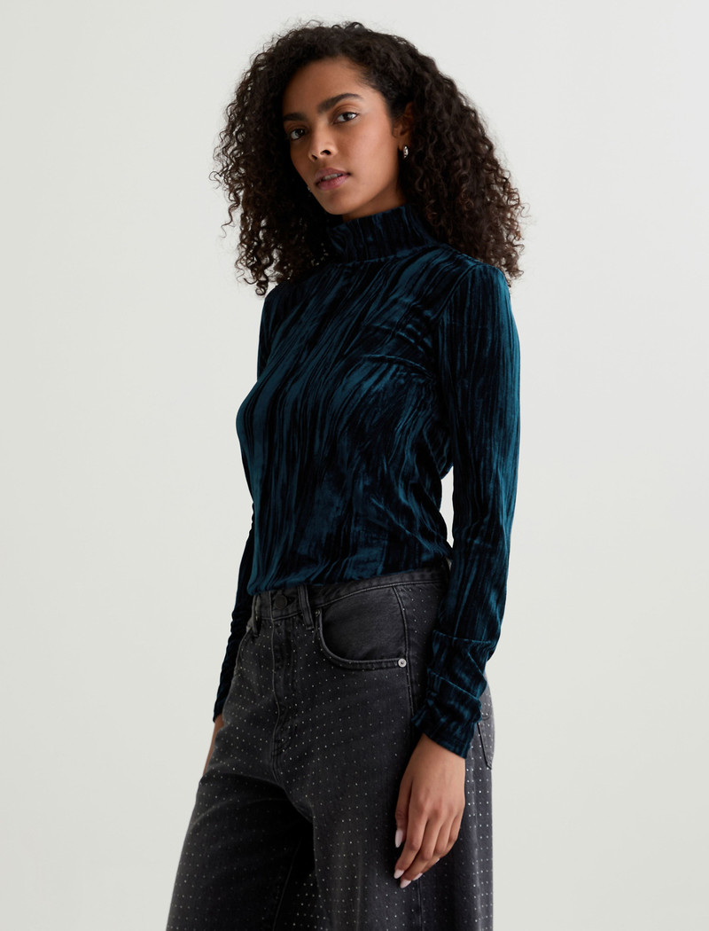 Candice Turtleneck 5